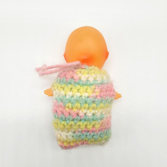 Vintage 1970s Kewpie Doll in Crochet Bunting Collector Nostalgia Baby Nursery - Picture 3 of 4